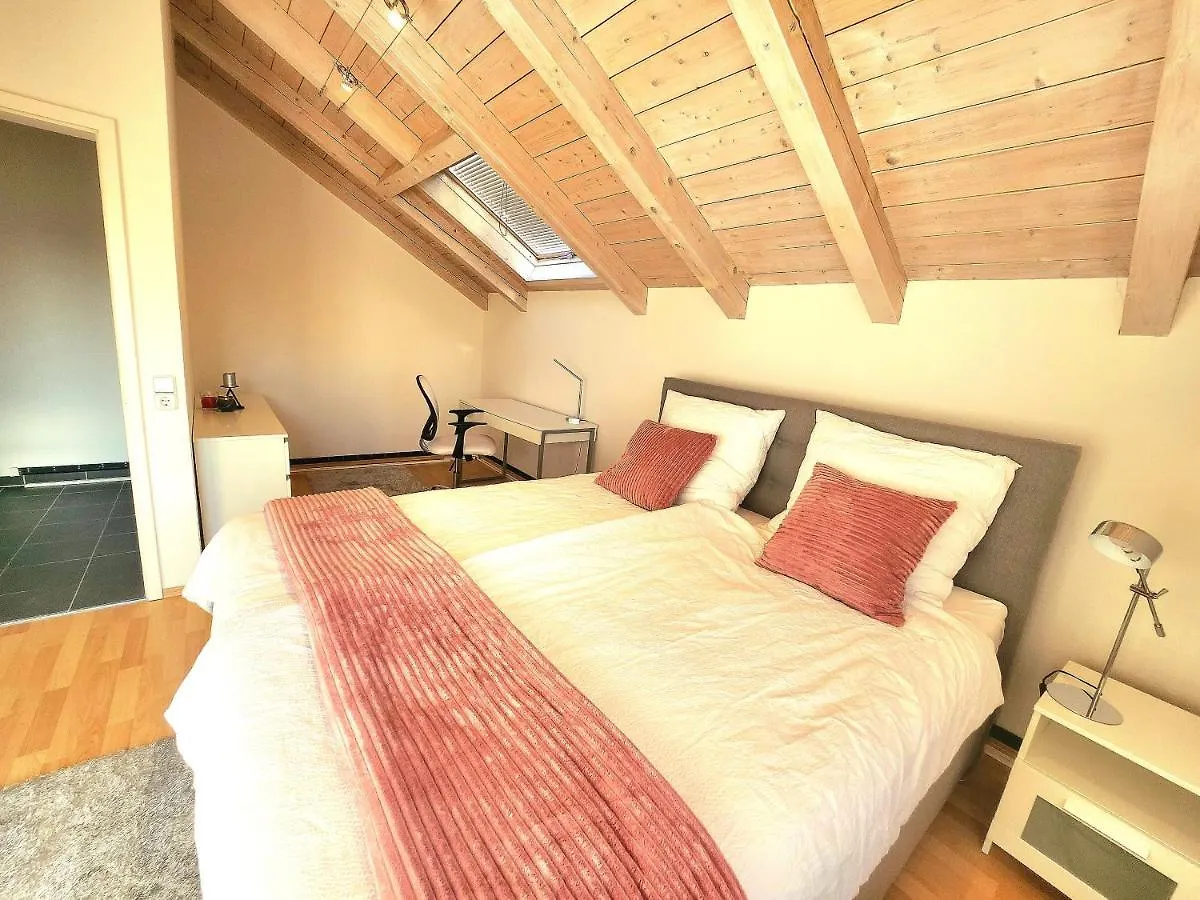 Appartement Haus Laerche - Die Ferienwohnung Wolfratshausen Duitsland